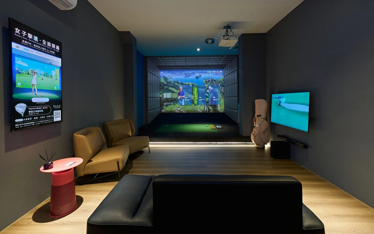 Simulator Operating Stadium